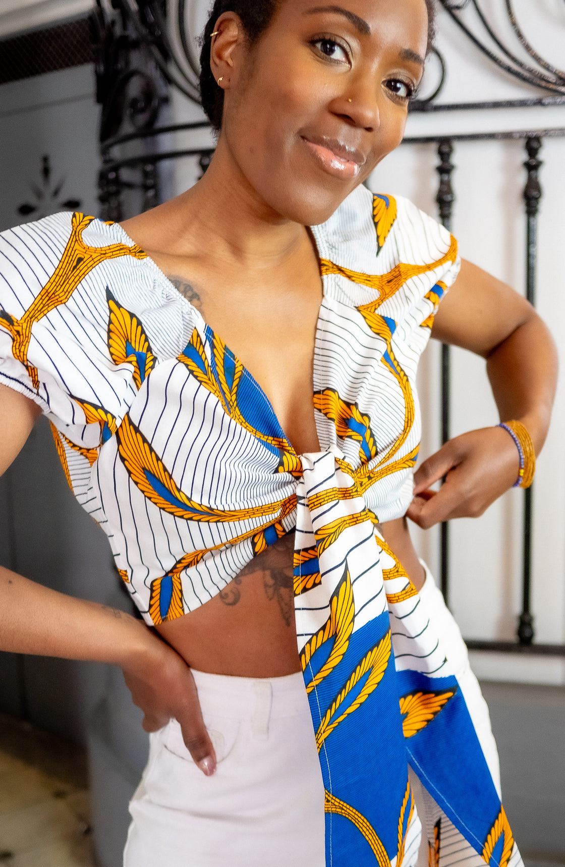 Top wax Saka - Naya