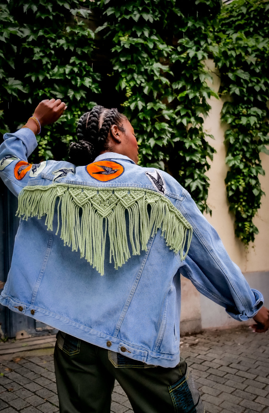 Veste en jean upcyclé - Hirondelles