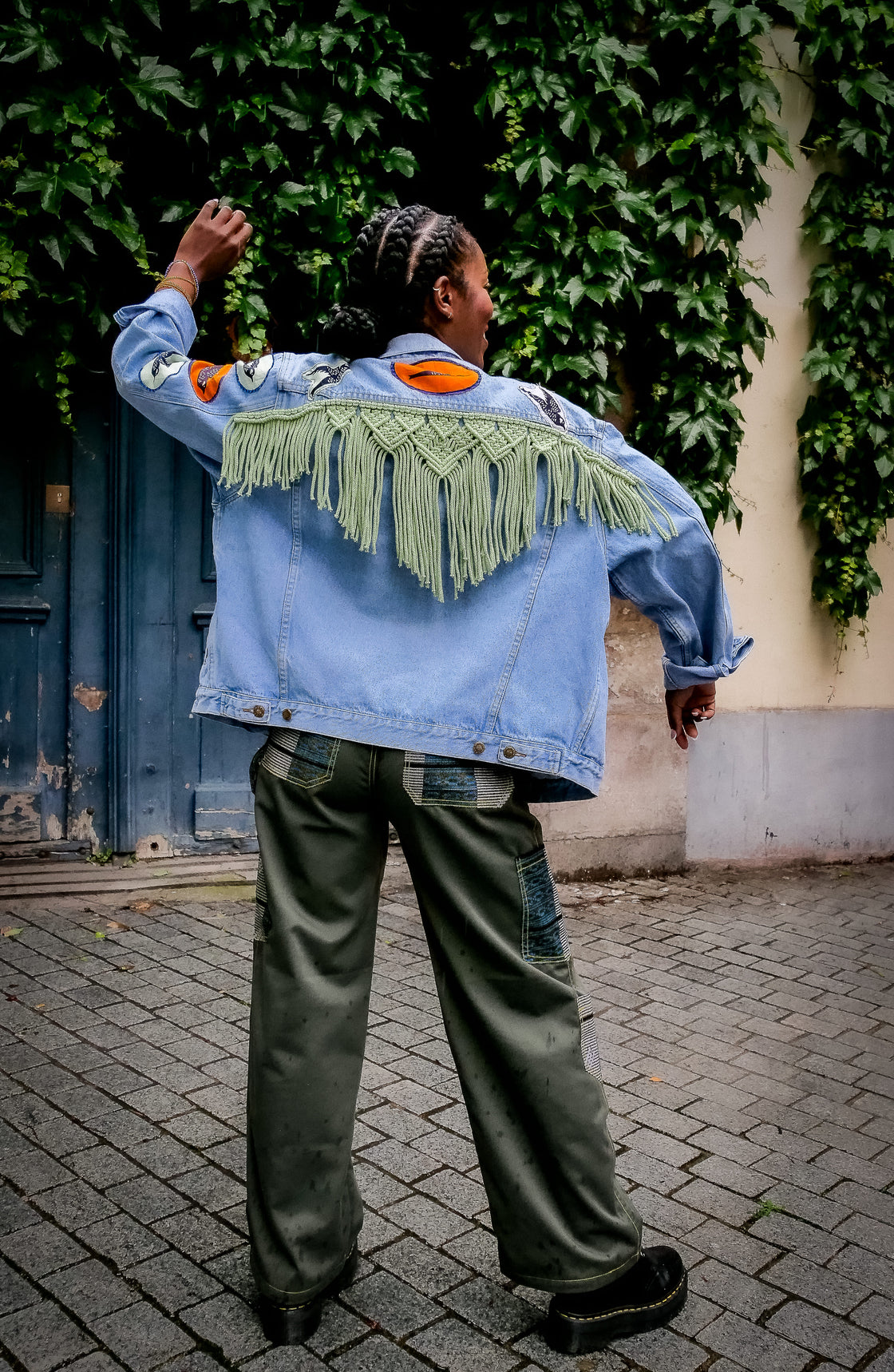Veste en jean upcyclé - Hirondelles