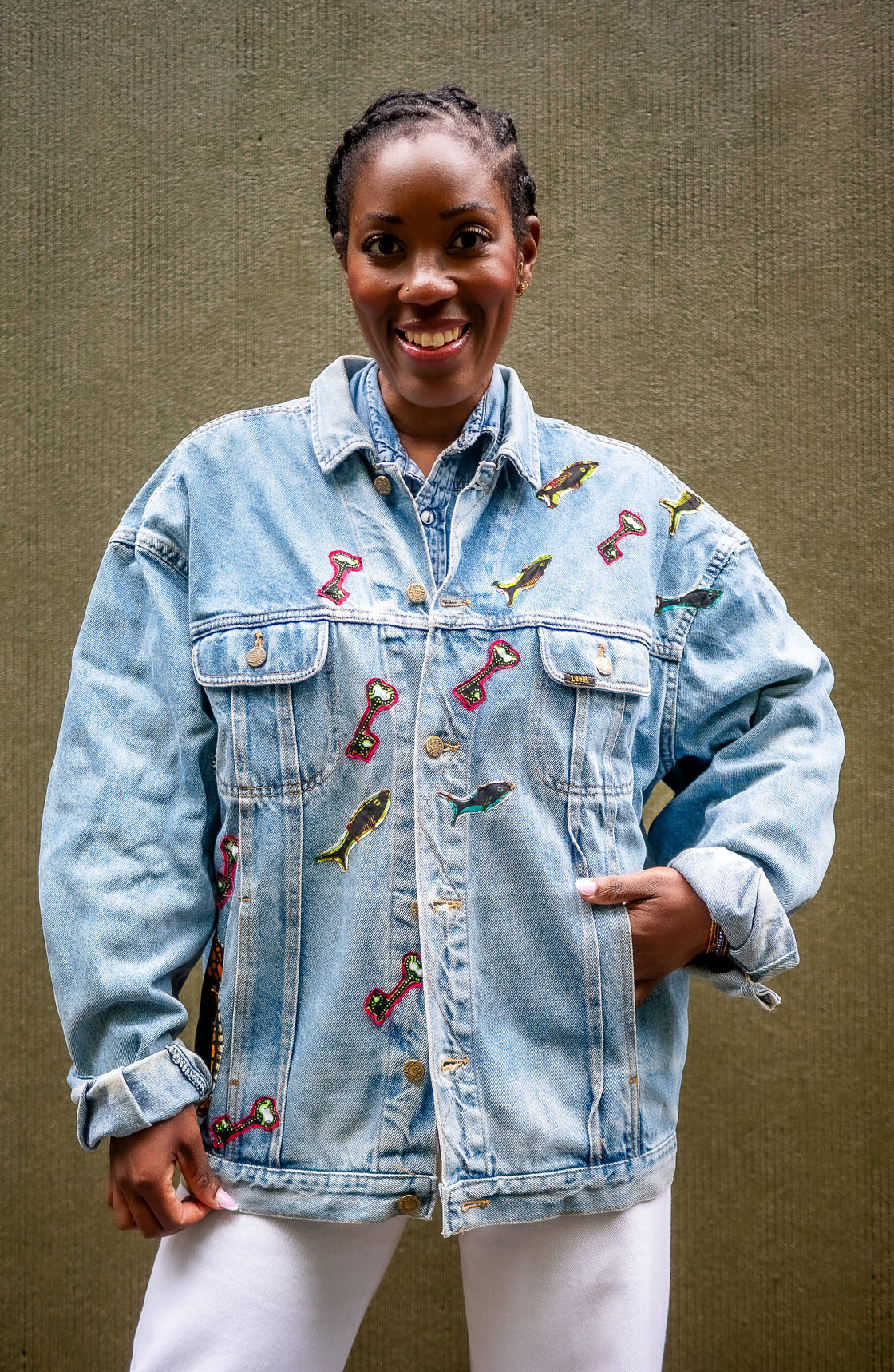 Veste en jean upcyclé - Héron macramé noir